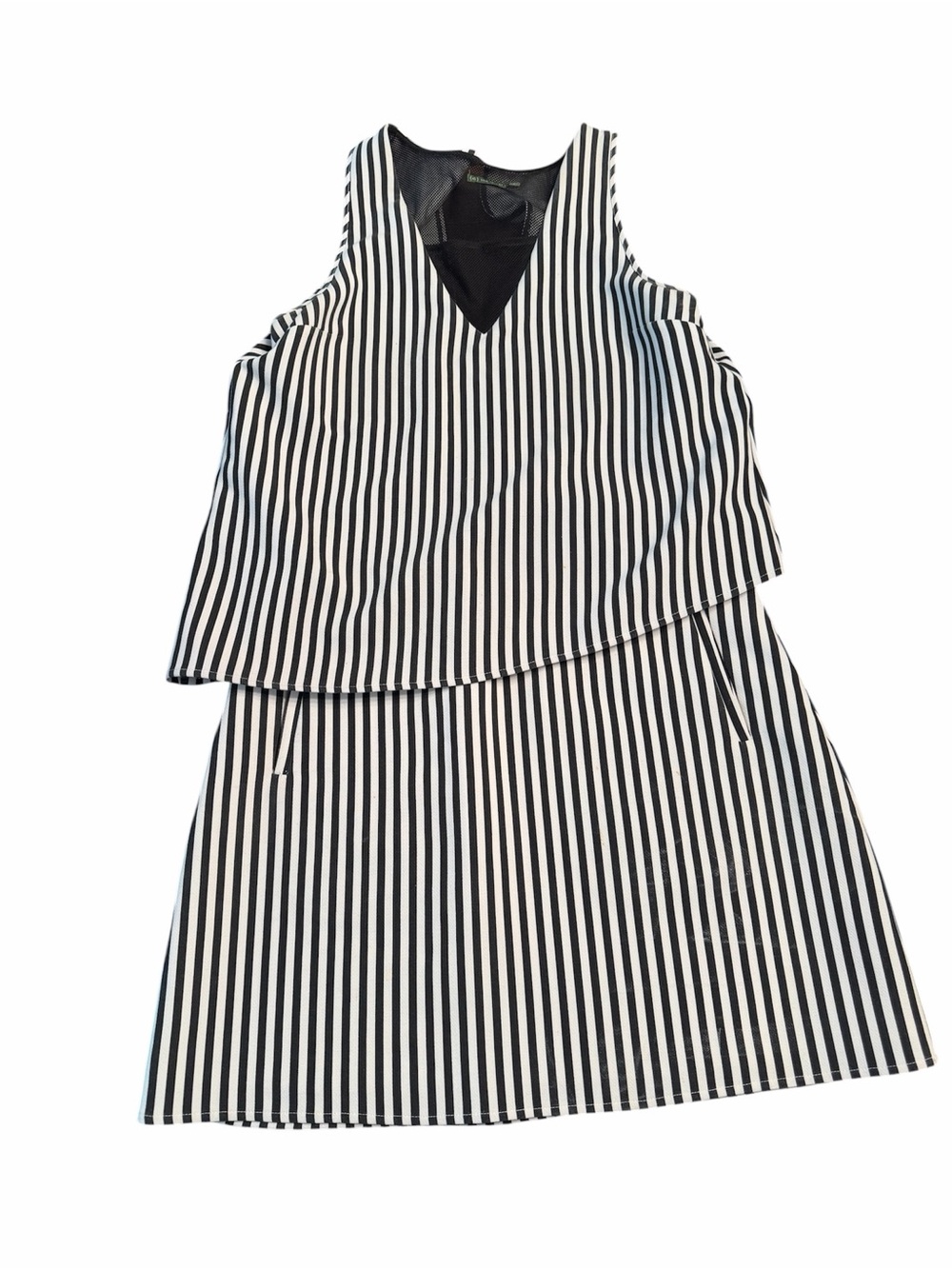 TL the letter-Black & White Vertical Stripe Dress with Pockets